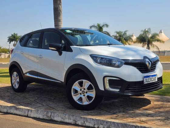 RENAULT CAPTUR 1.6 16V SCE FLEX LIFE X-TRONIC RENAULT CAPTUR 1.6 16V SCE FLEX LIFE X-TRONIC